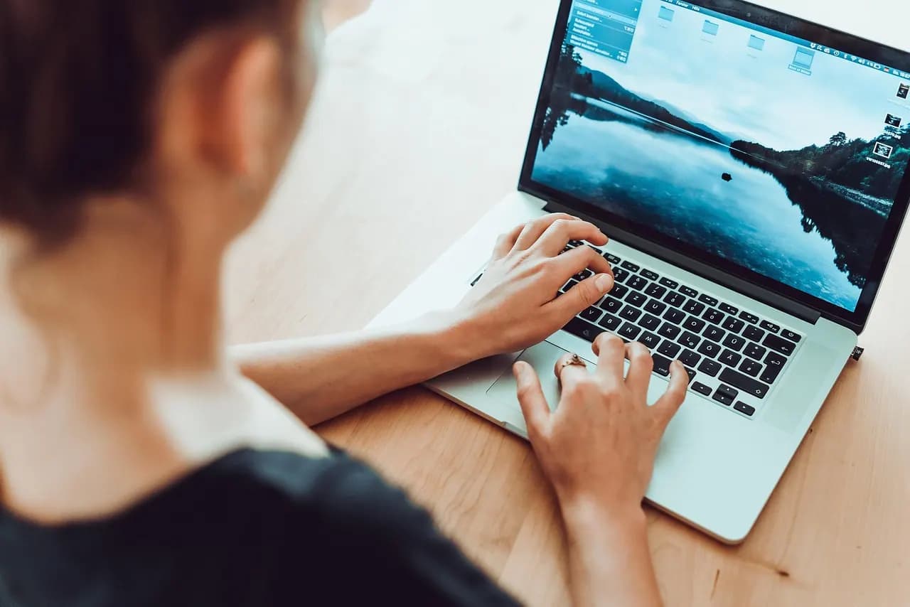 Un Vendedor IA no deberia sonar igual para todas las empresas